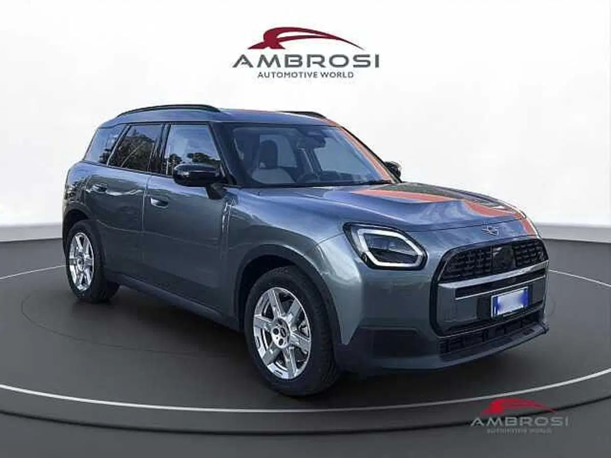 MINI Mini Countryman usata a Viterbo (2)