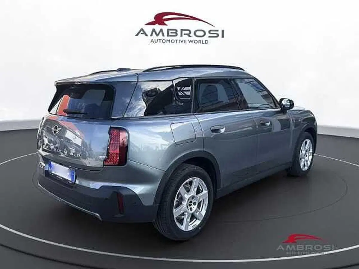 MINI Mini Countryman usata a Viterbo (3)