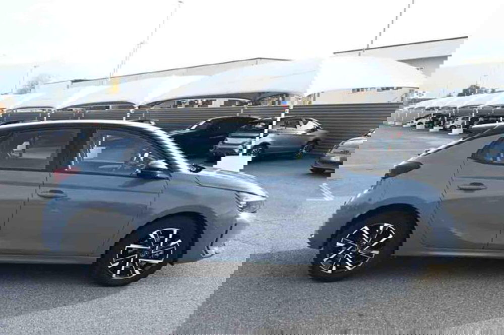 Opel Corsa usata a Torino (4)