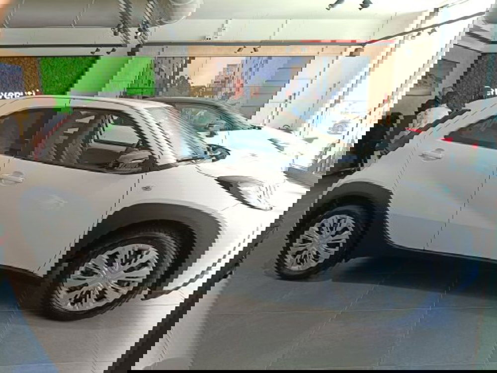 Toyota Aygo X nuova a Teramo (3)