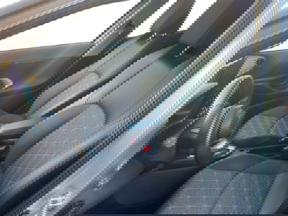 Toyota Yaris Cross usata a Vercelli (12)