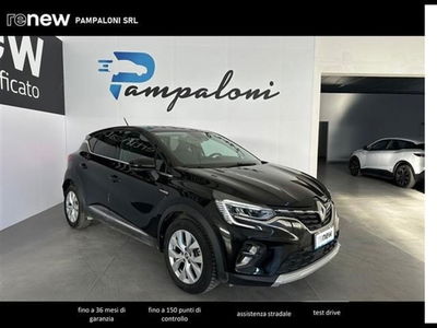Renault Captur Full Hybrid E-Tech 145 CV Intens del 2022 usata a Siena