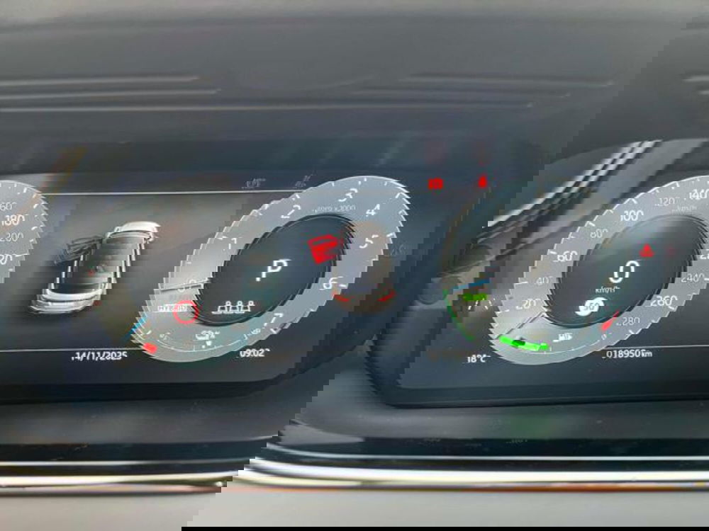 Land Rover Range Rover Evoque usata a Lucca (8)