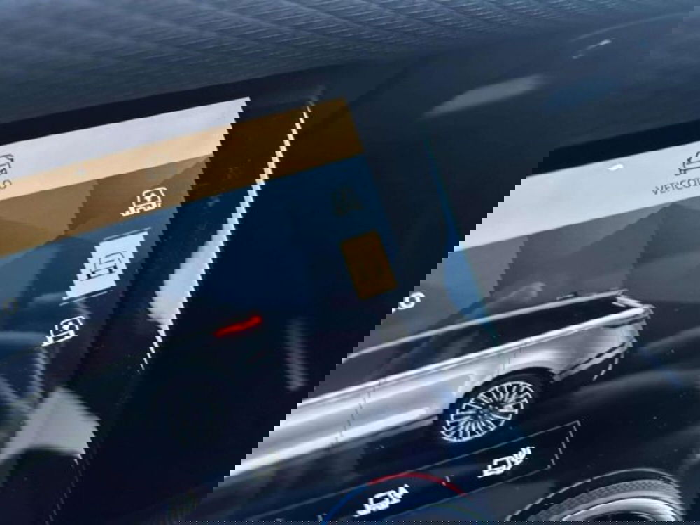 Land Rover Range Rover Velar usata a Siena (17)