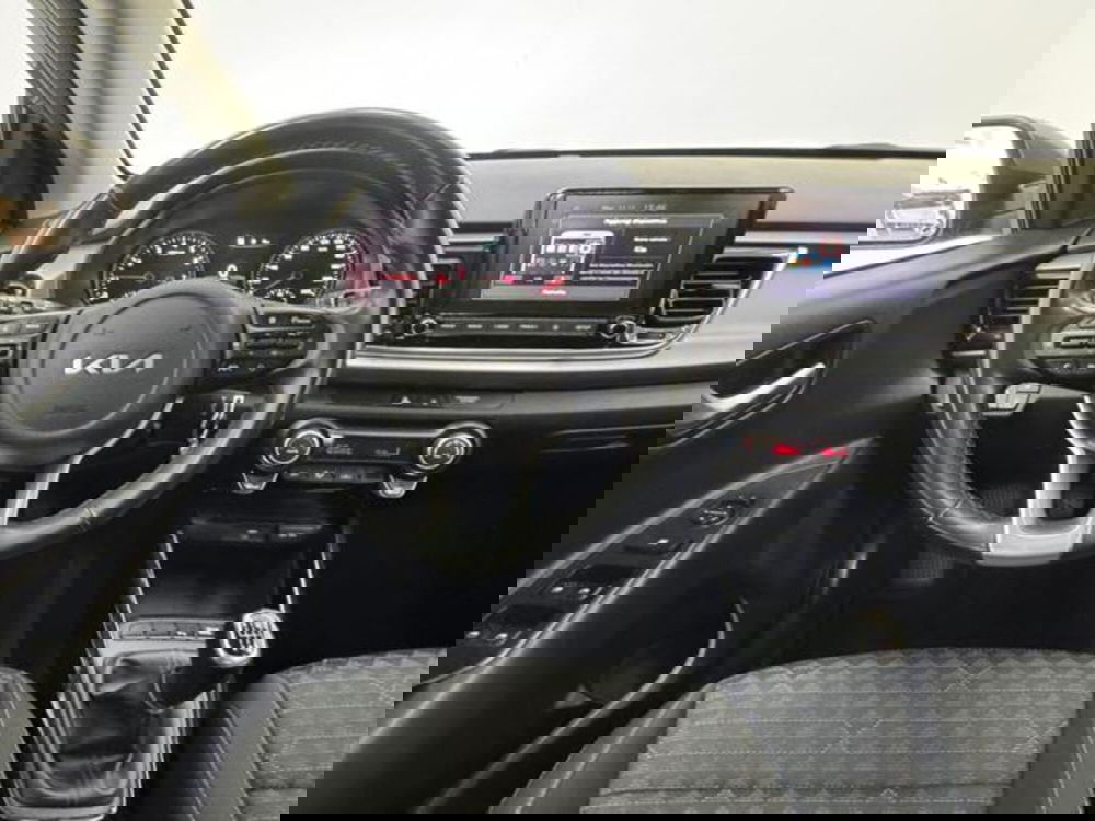 Kia Rio usata a Como (10)