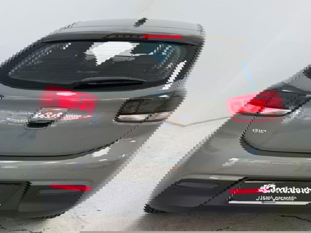 Kia Rio usata a Como (7)
