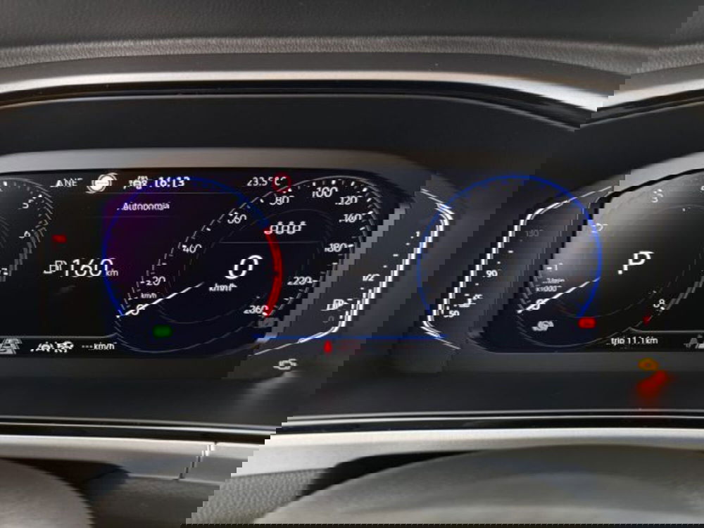 Volkswagen T-Roc nuova a Vicenza (12)