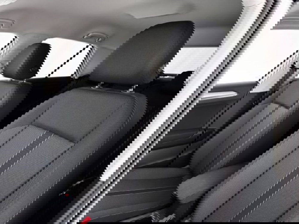 Volkswagen T-Roc nuova a Vicenza (8)