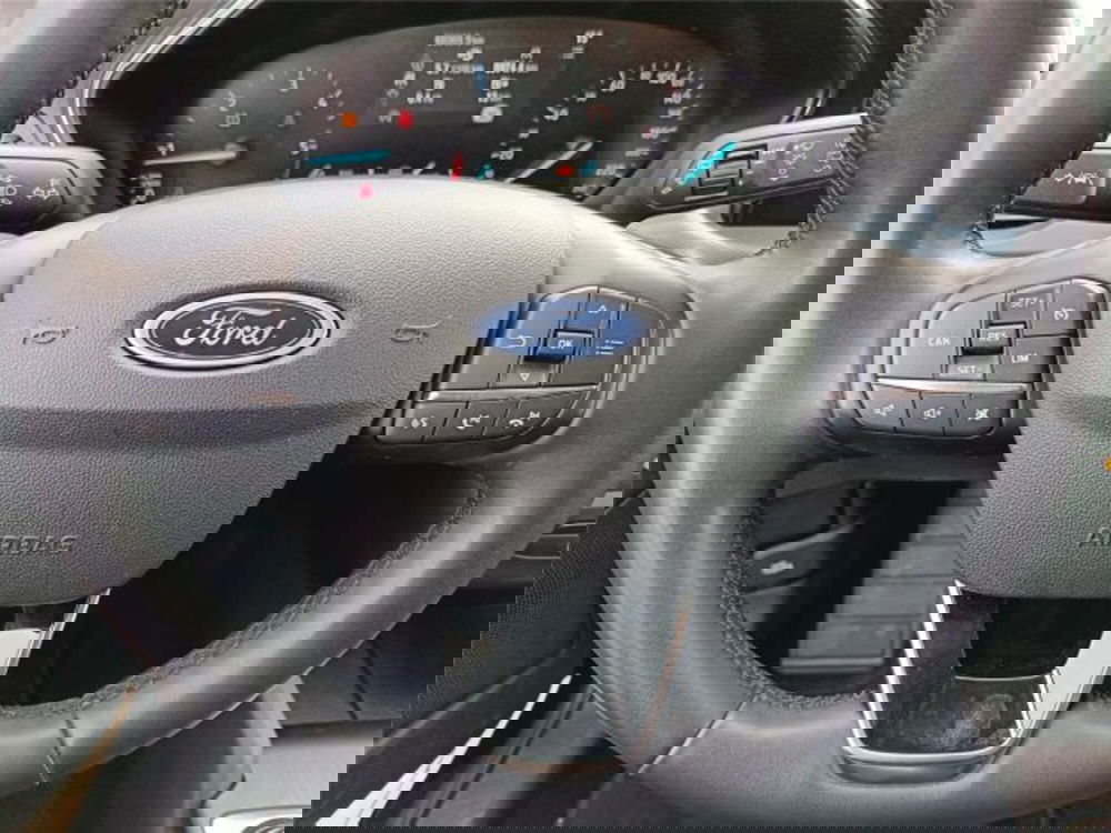 Ford Focus Station Wagon usata a Bari (15)