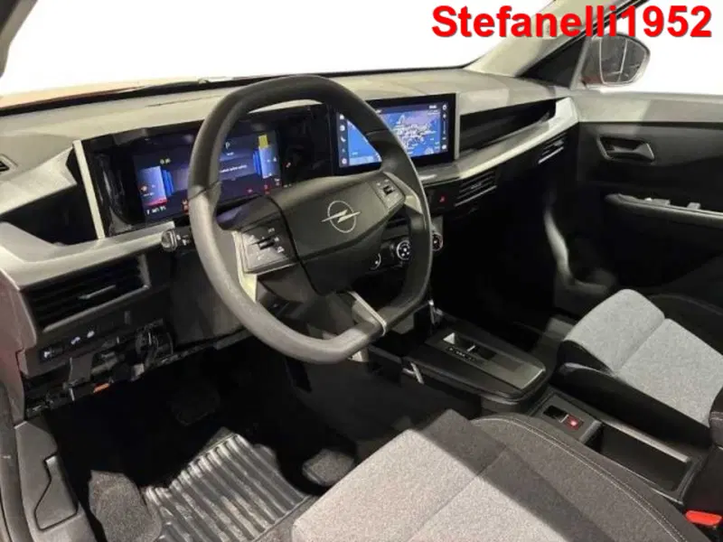 Opel Frontera nuova a Bologna (11)