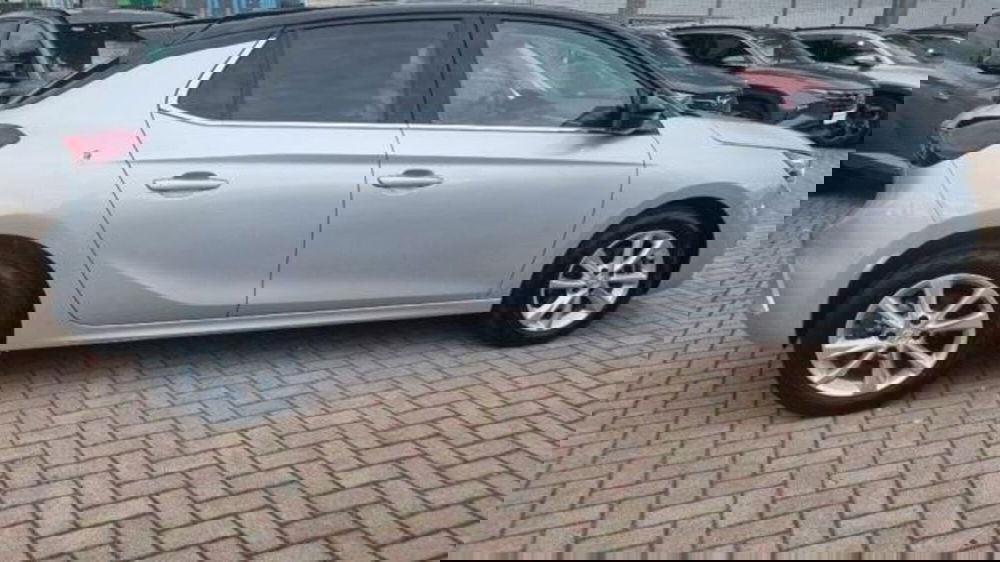 Opel Corsa usata a Savona (10)
