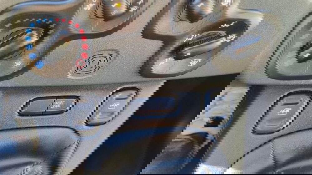 Fiat Panda usata a Savona (9)