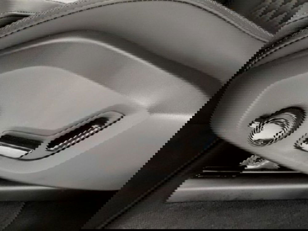 Volvo XC90 usata a Modena (17)