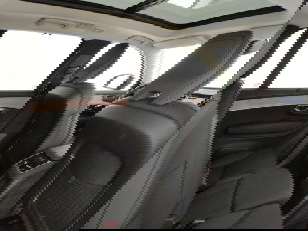 Volvo XC90 usata a Modena (9)