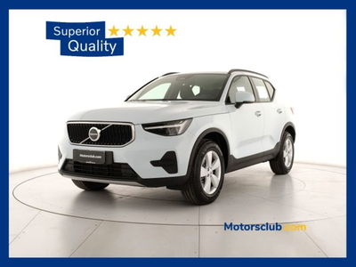 Volvo XC40 B3 automatico Essential nuova a Modena