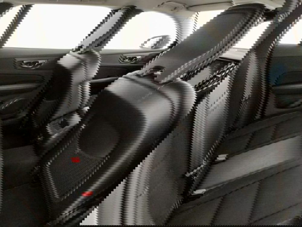 Volvo V60 usata a Modena (9)