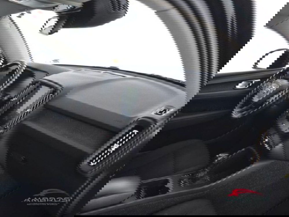 Volvo XC40 usata a Perugia (12)