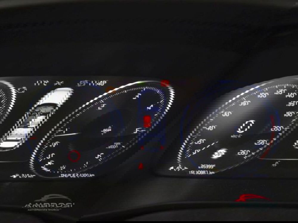 Volvo XC40 usata a Perugia (13)