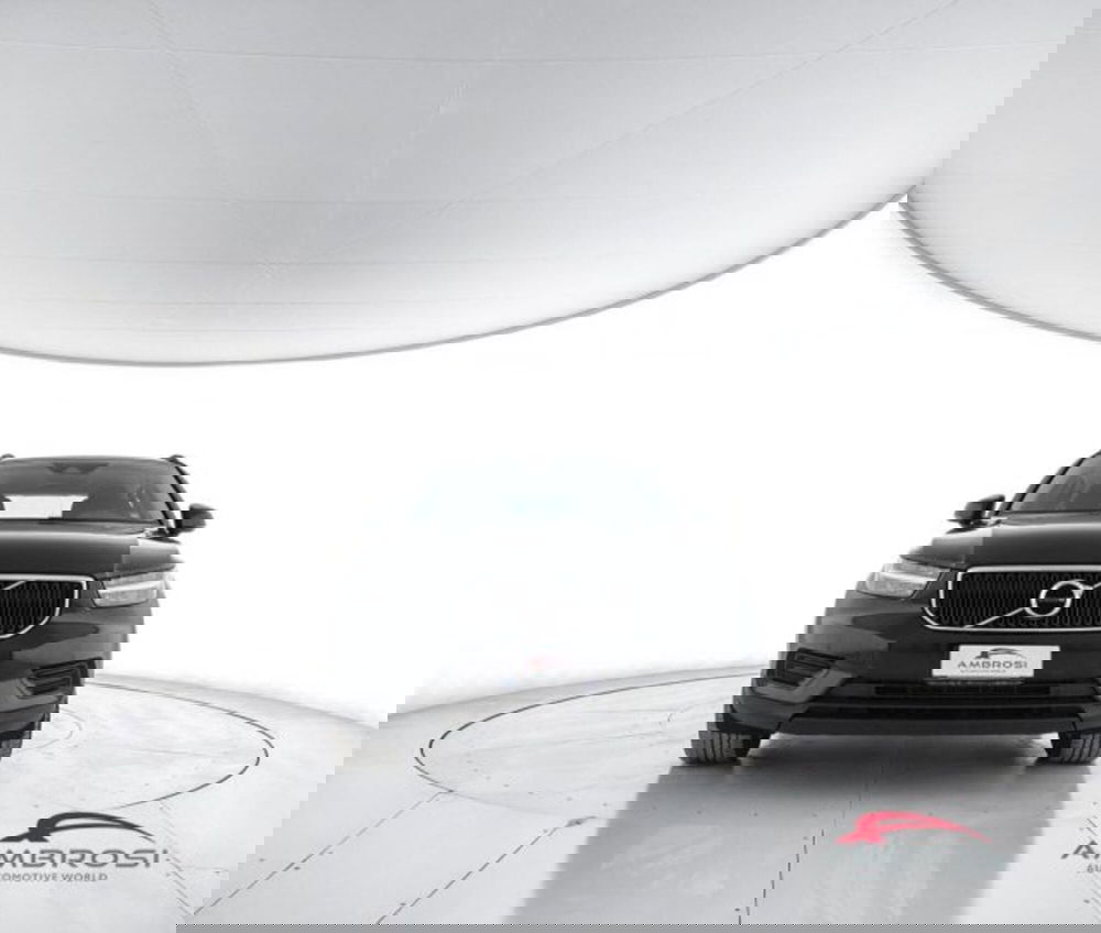 Volvo XC40 usata a Perugia (5)