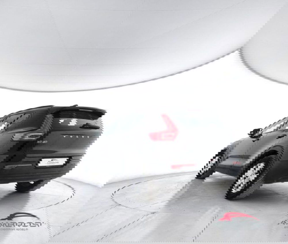 Volvo XC40 usata a Perugia (4)