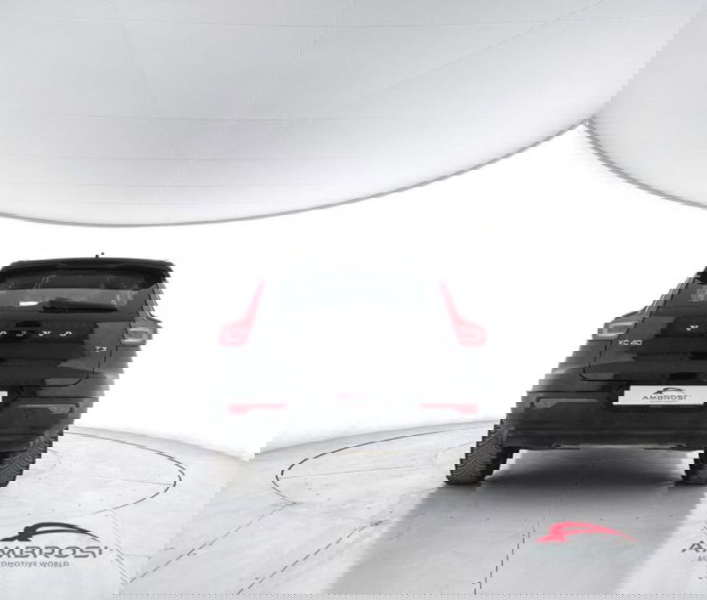 Volvo XC40 usata a Perugia (6)