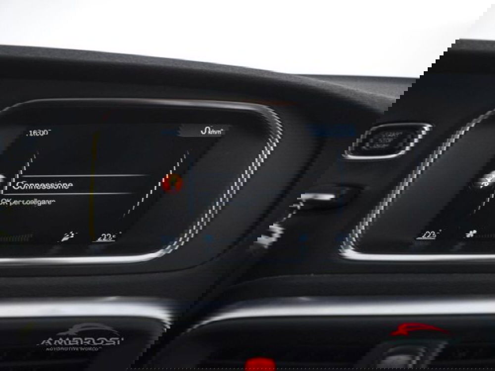 Volvo V40 Cross Country usata a Perugia (15)