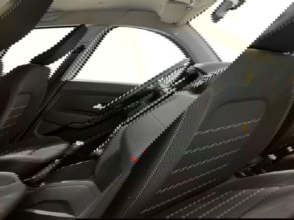 Dacia Duster usata a Como (11)