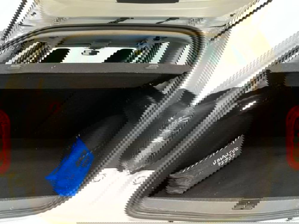 Dacia Duster usata a Como (18)