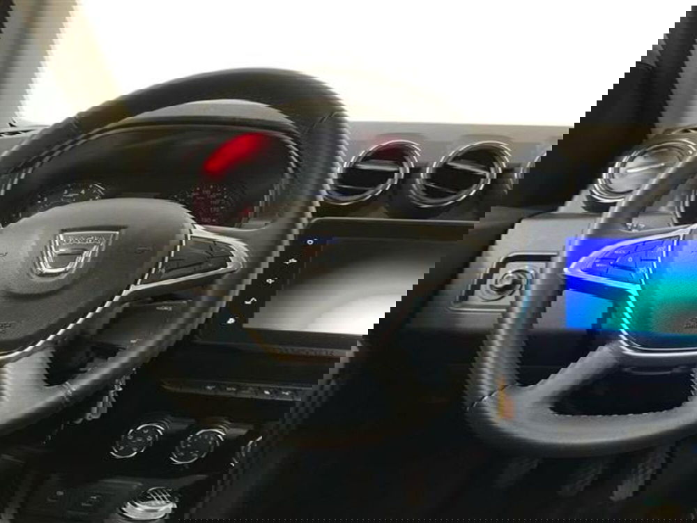 Dacia Duster usata a Como (19)