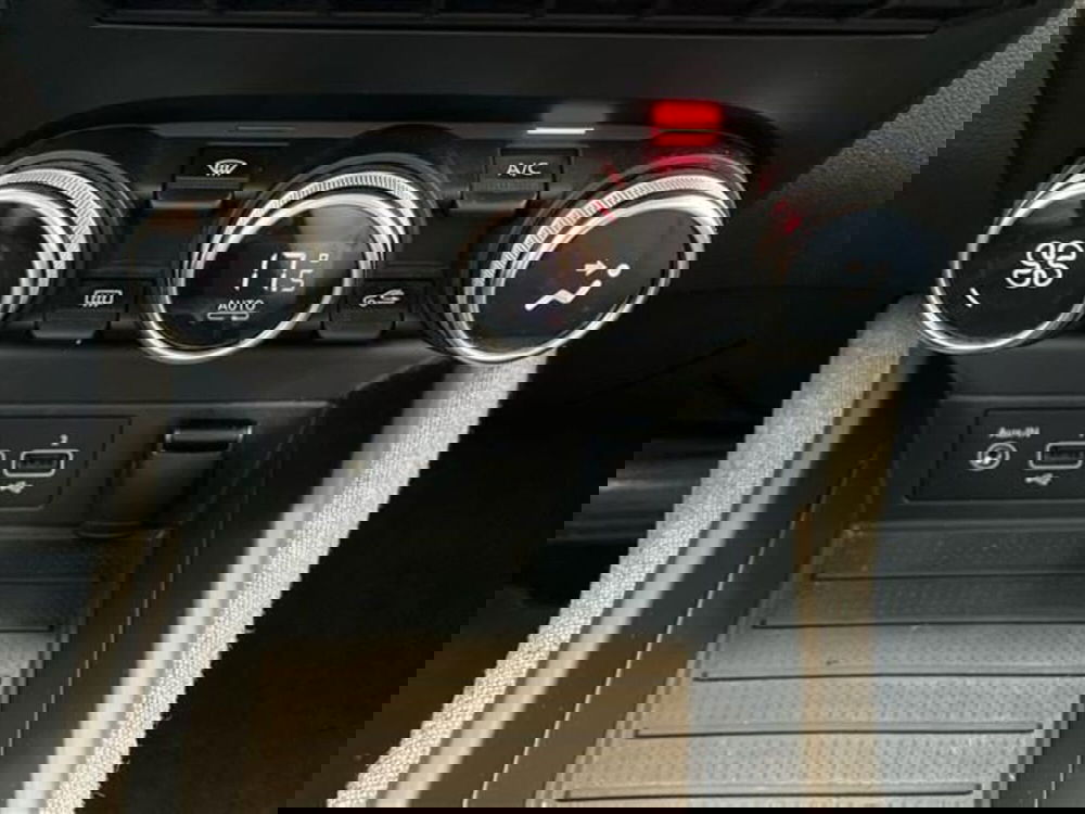 Renault Zoe usata a Como (20)