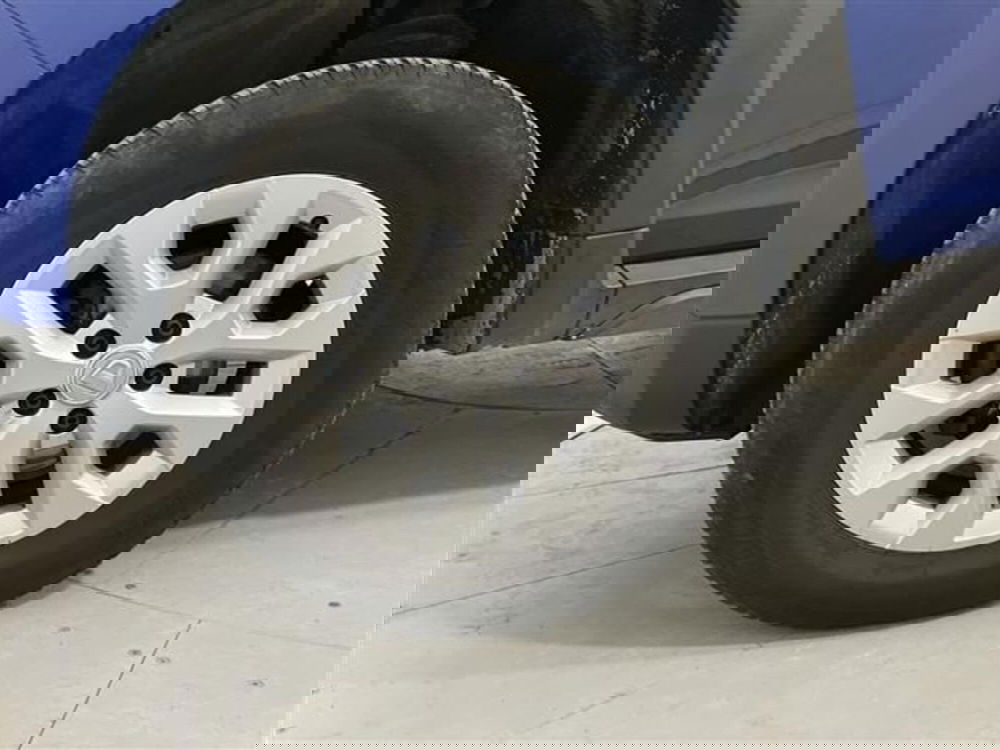 Dacia Duster usata a Como (8)