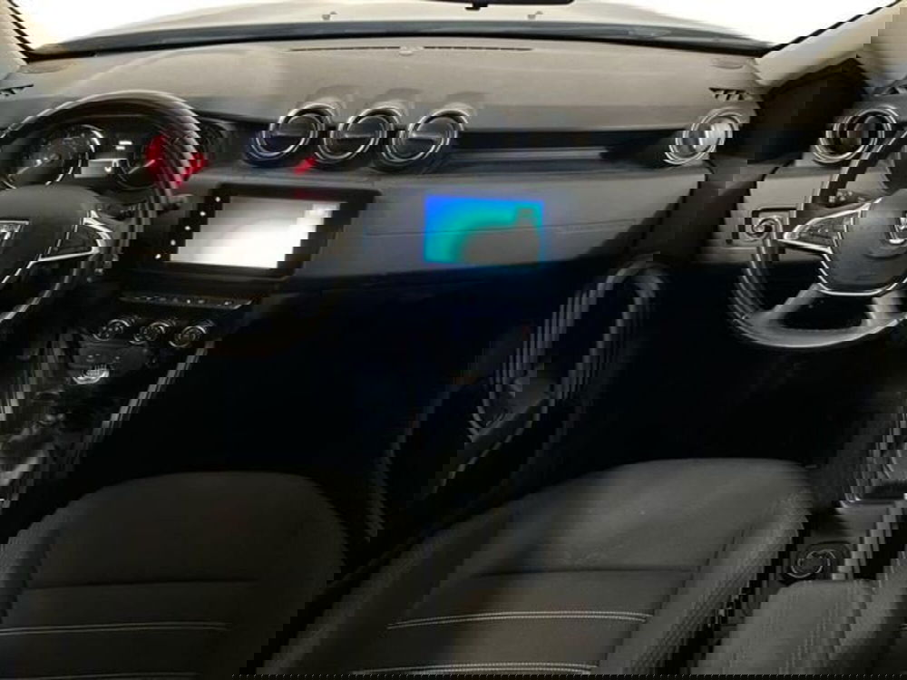 Dacia Duster usata a Como (9)