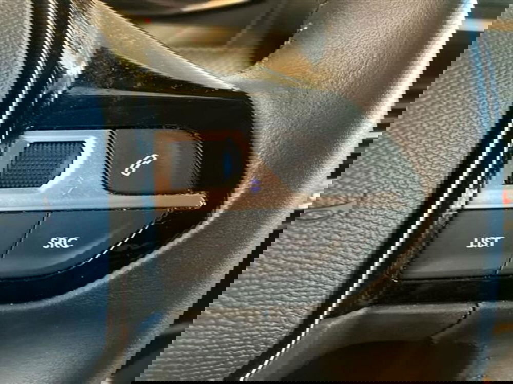 Peugeot 208 usata a Como (19)