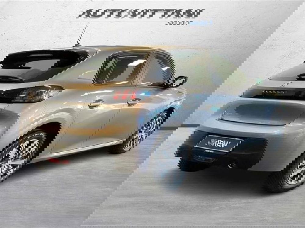 Peugeot 208 usata a Como (3)