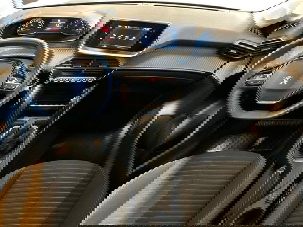 Peugeot 208 usata a Como (7)