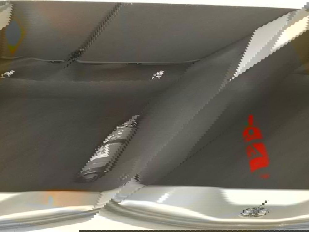 Renault Zoe usata a Como (17)