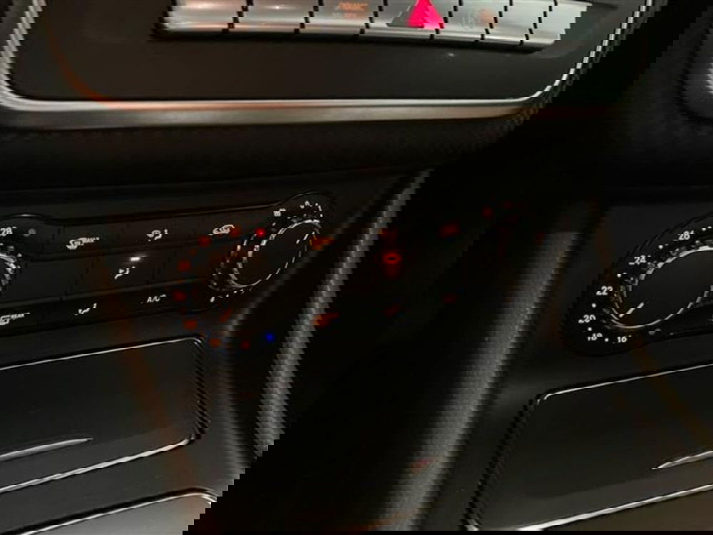 Mercedes-Benz CLA Shooting Brake usata a Como (14)