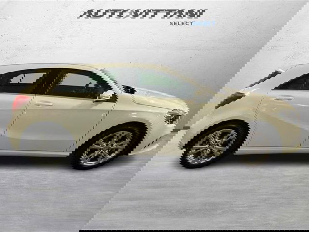 Mercedes-Benz CLA Shooting Brake usata a Como (5)