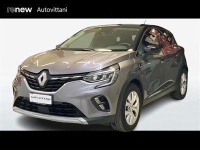 Renault Captur Full Hybrid E-Tech 145 CV Intens del 2022 usata a Como