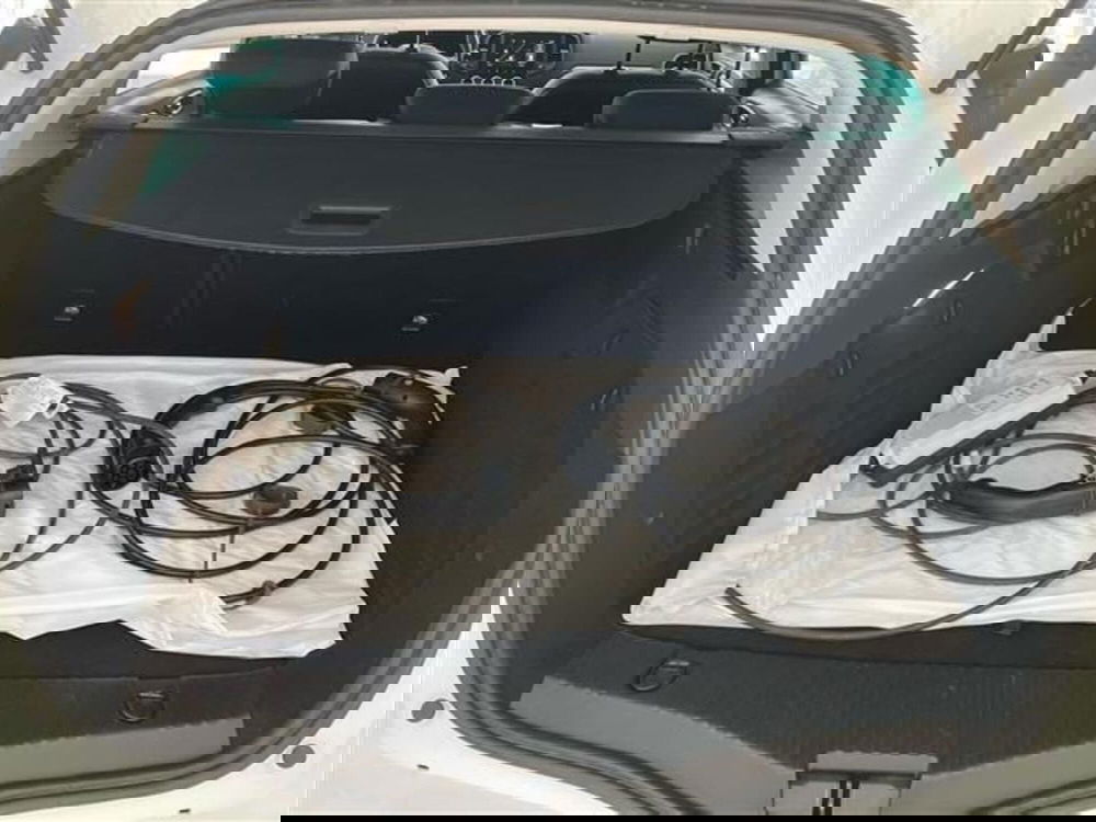 Renault Megane E-Tech Electric usata a Como (12)