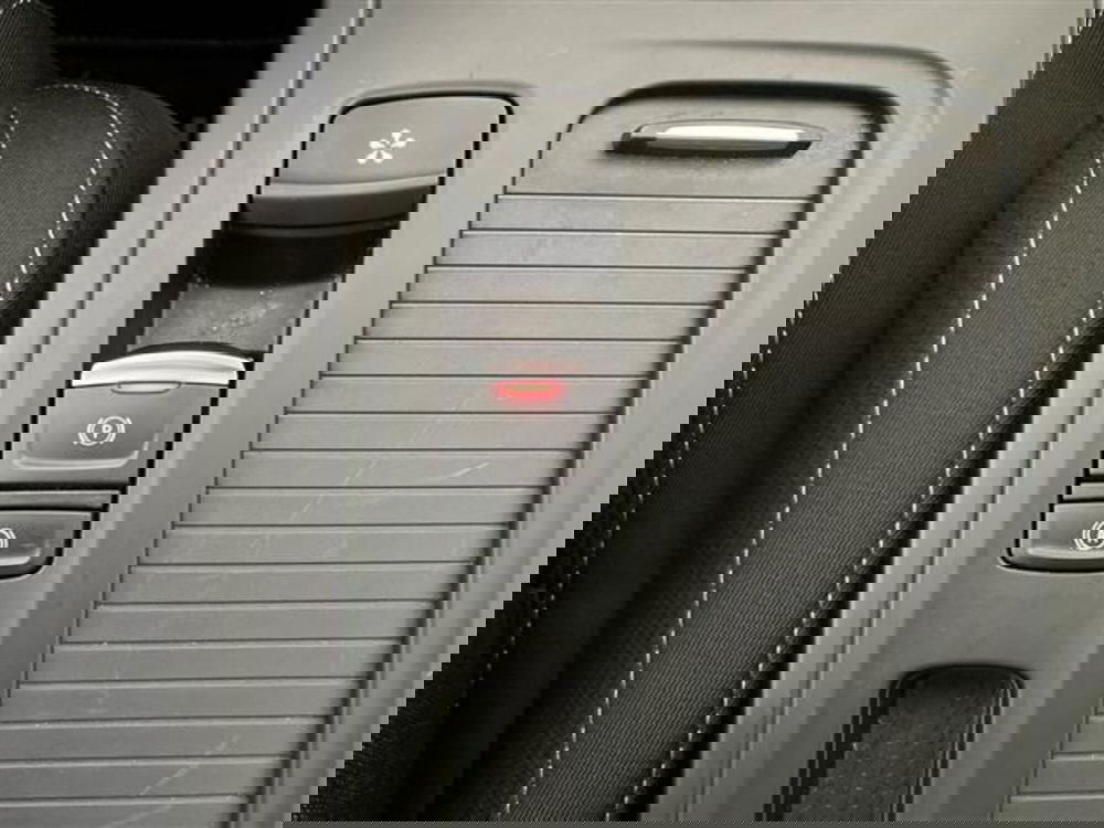 Renault Megane E-Tech Electric usata a Como (20)