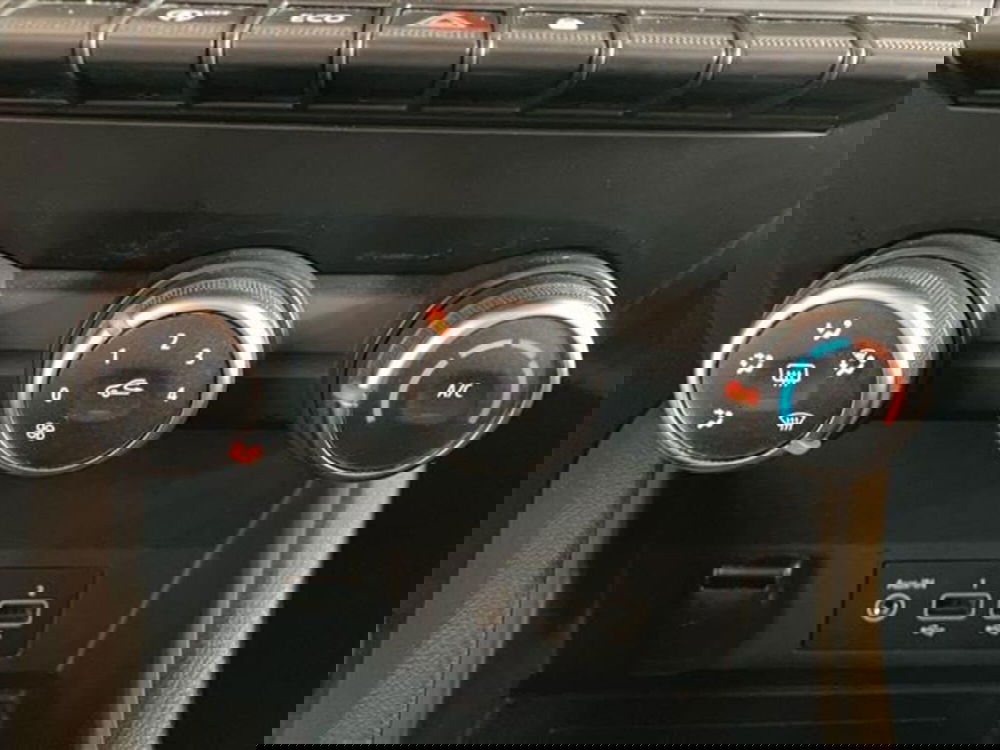 Renault Captur usata a Como (18)