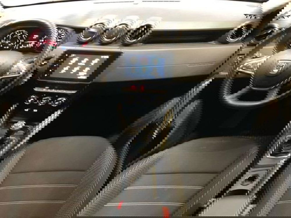 Dacia Duster usata a Como (9)