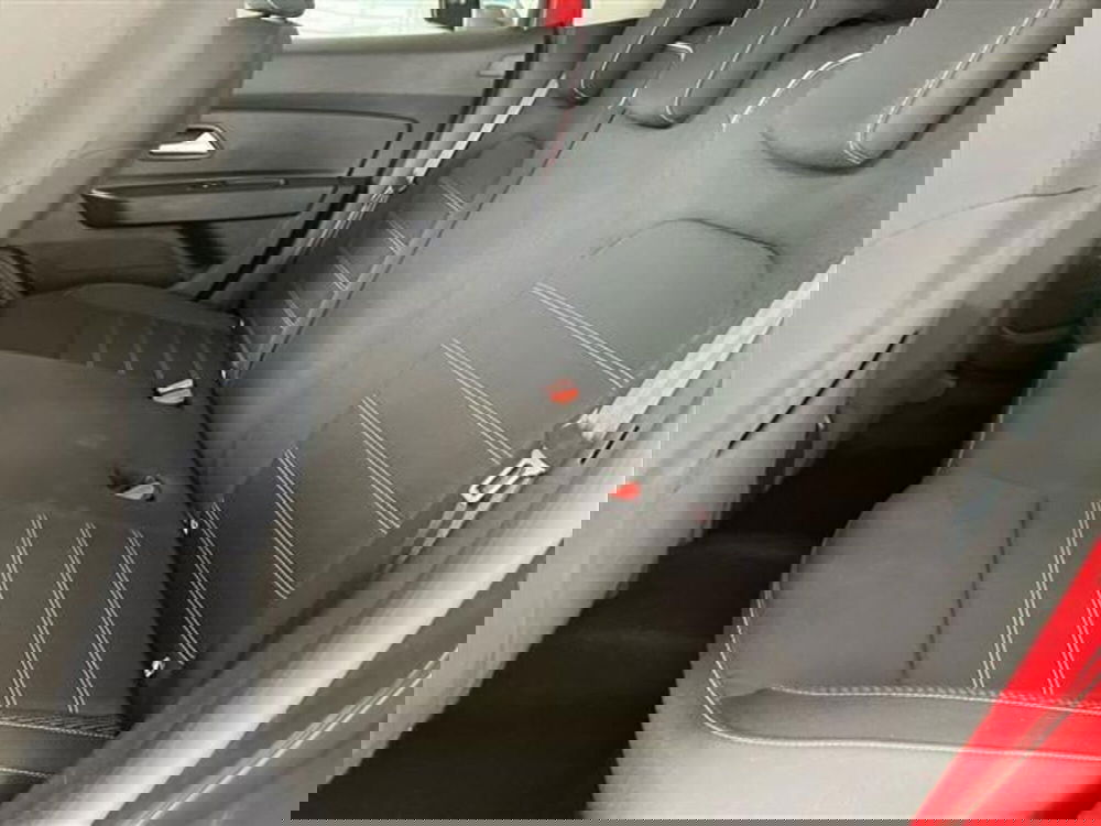 Dacia Duster usata a Como (12)