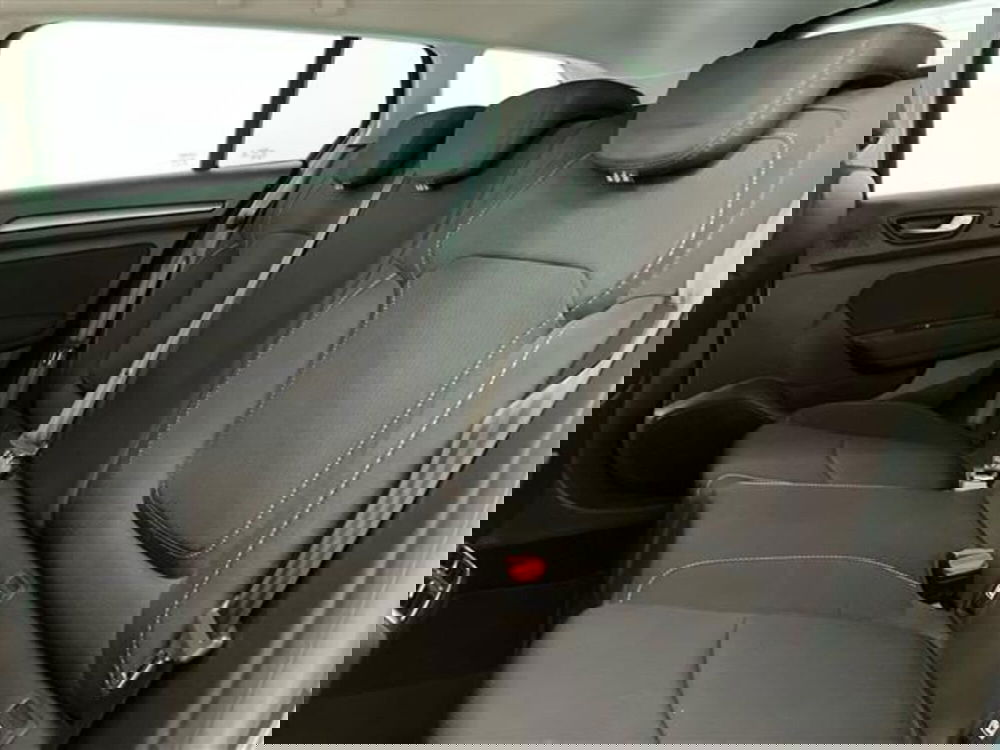 Renault Megane E-Tech Electric usata a Como (12)