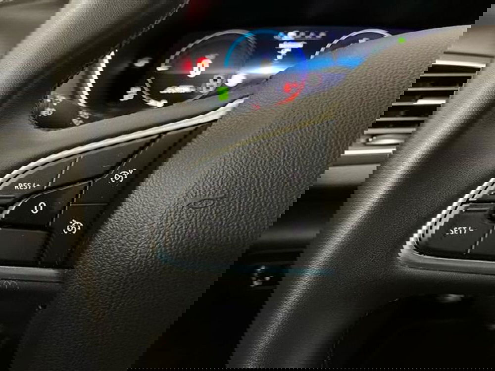 Renault Megane E-Tech Electric usata a Como (20)