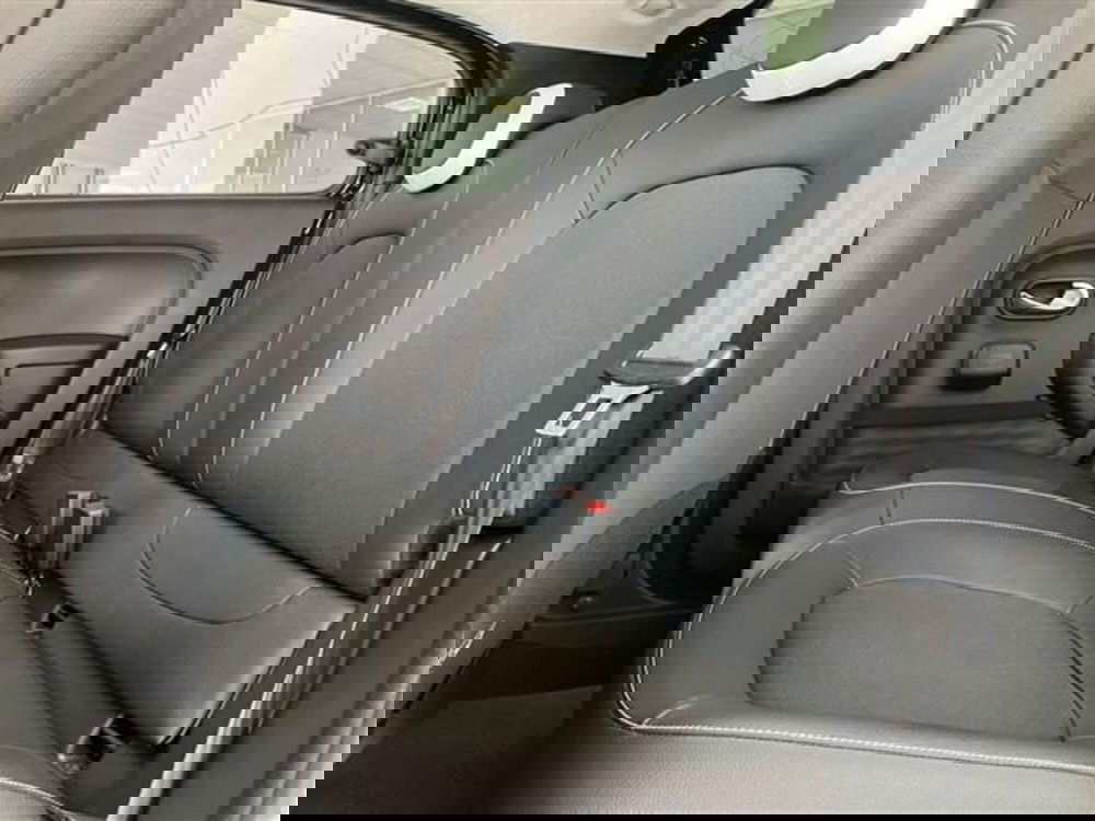 Renault Twingo nuova a Como (13)