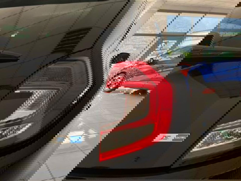 Renault Twingo nuova a Como (8)