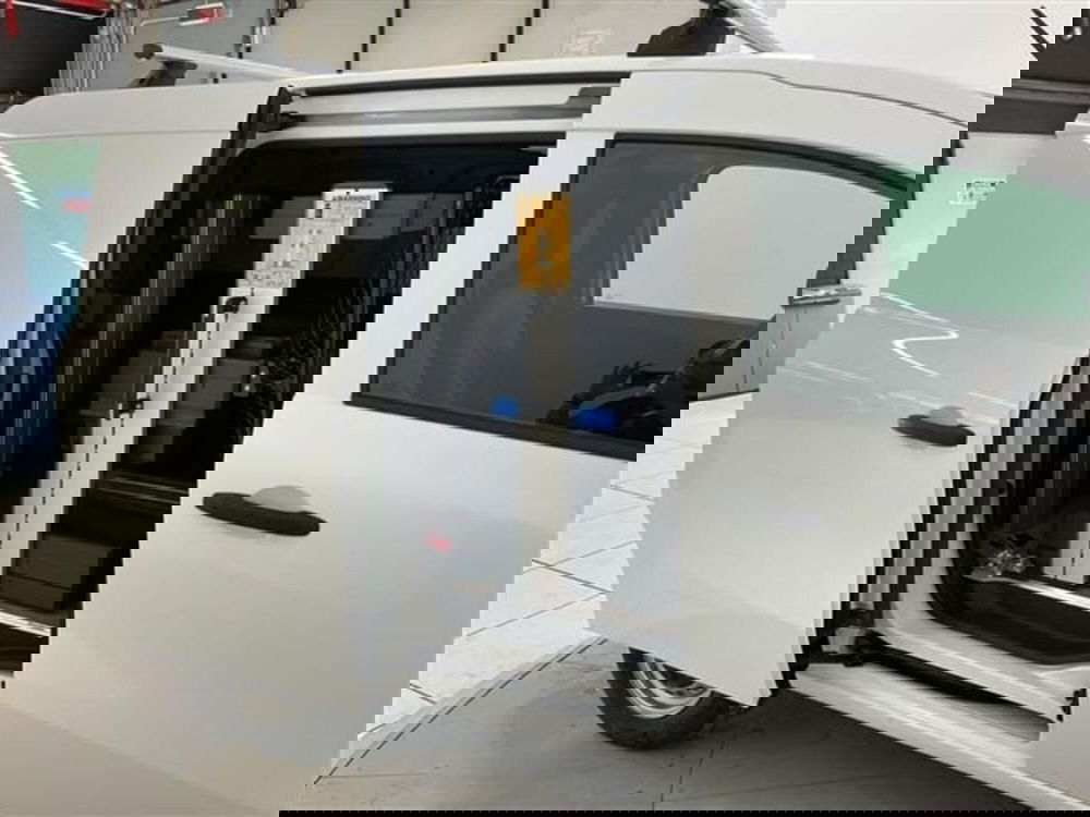 Renault Kangoo nuova a Como (7)