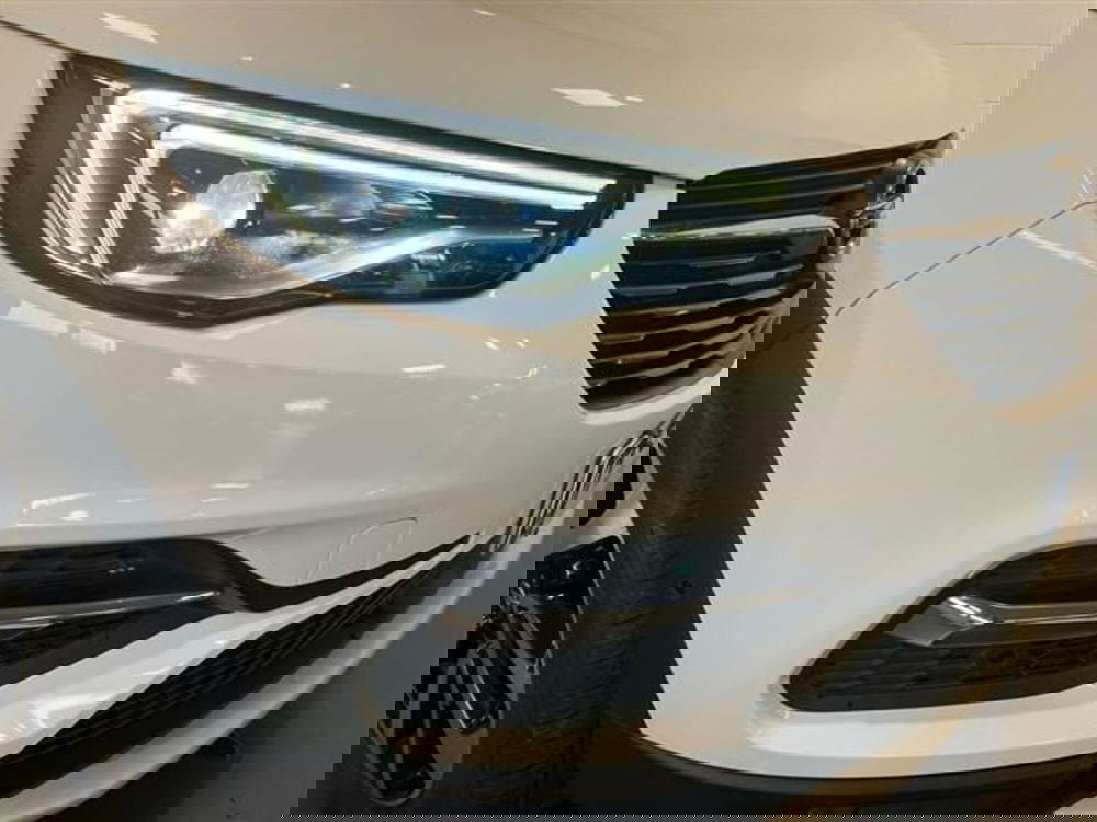 Opel Grandland X usata a Como (6)